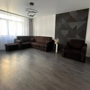 Сдается 2-х комнатная квартира, 56 м²