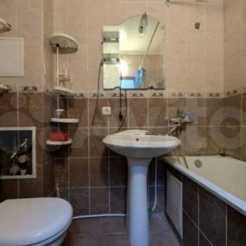 Продается 1-комнатная квартира, 42 м²