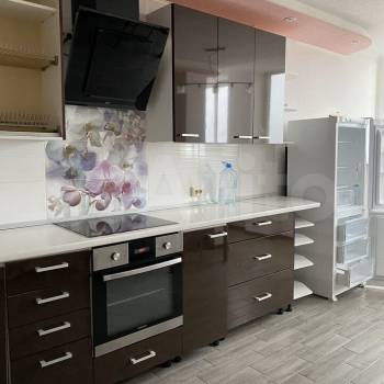 Сдается 2-х комнатная квартира, 72 м²