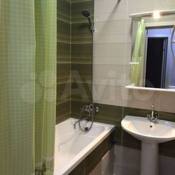 Сдается 1-комнатная квартира, 39 м²