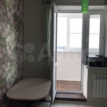 Сдается 1-комнатная квартира, 39 м²