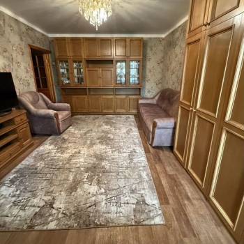 Продается Многокомнатная квартира, 84,2 м²