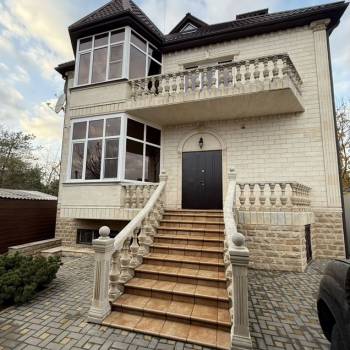 Продается Дом, 374 м²