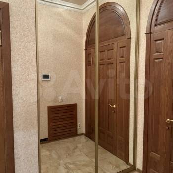 Продается Дом, 374 м²