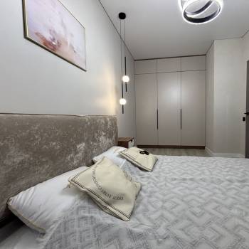 Продается 1-комнатная квартира, 35 м²