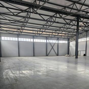 Продается Нежилое помещение, 1285 м²