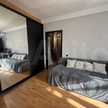 Продается 3-х комнатная квартира, 47 м²