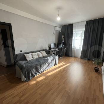 Продается 3-х комнатная квартира, 47 м²