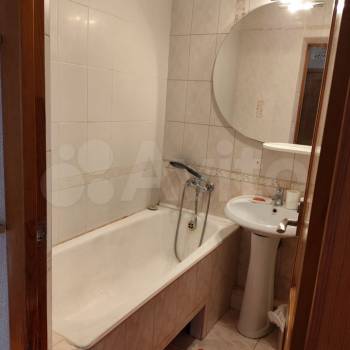 Продается 1-комнатная квартира, 34 м²