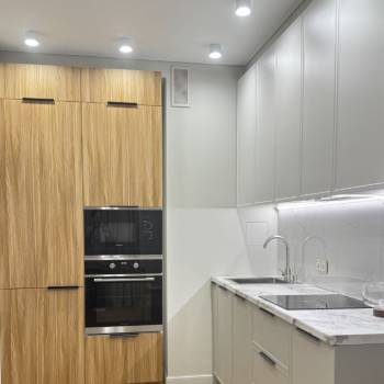 Продается 1-комнатная квартира, 37 м²