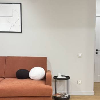 Продается 1-комнатная квартира, 37 м²