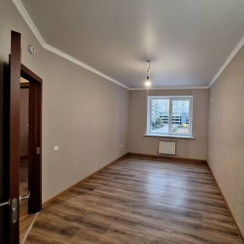 Продается 1-комнатная квартира, 38 м²