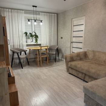 Сдается Многокомнатная квартира, 56 м²