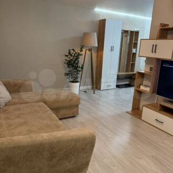 Сдается Многокомнатная квартира, 56 м²