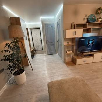 Сдается Многокомнатная квартира, 56 м²