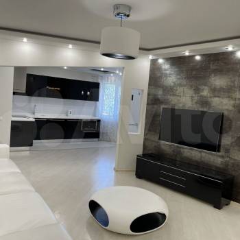 Сдается Многокомнатная квартира, 120 м²