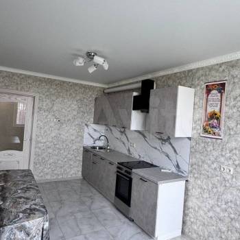 Сдается Многокомнатная квартира, 100 м²