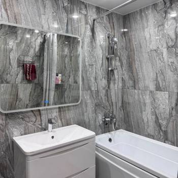 Сдается Многокомнатная квартира, 100 м²