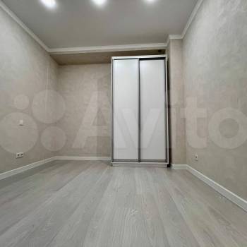 Продается 1-комнатная квартира, 33 м²