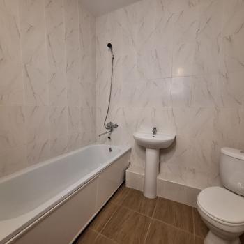 Продается 1-комнатная квартира, 38 м²