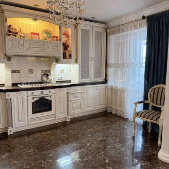 Продается 2-х комнатная квартира, 70,7 м²