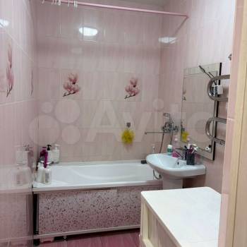 Продается 1-комнатная квартира, 33 м²