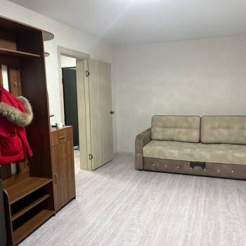 Сдается 1-комнатная квартира, 37 м²