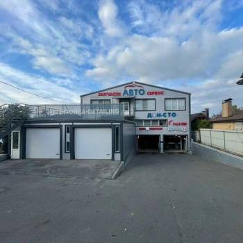 Сдается Нежилое помещение, 689 м²