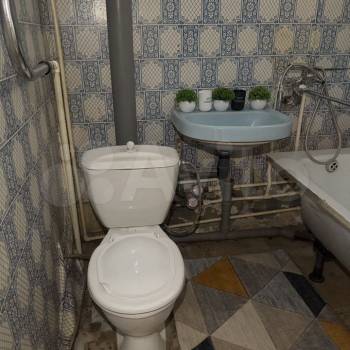 Продается 1-комнатная квартира, 32 м²