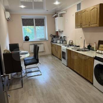 Продается 2-х комнатная квартира, 60 м²