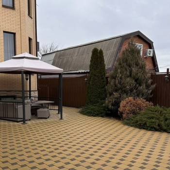 Продается Дом, 240 м²