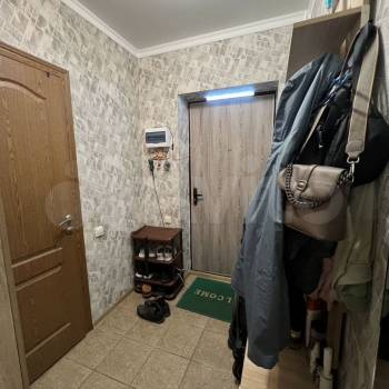 Продается 1-комнатная квартира, 32 м²