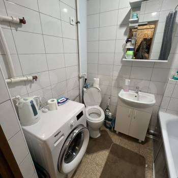 Продается 1-комнатная квартира, 32 м²