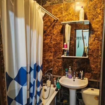 Продается 1-комнатная квартира, 41,9 м²