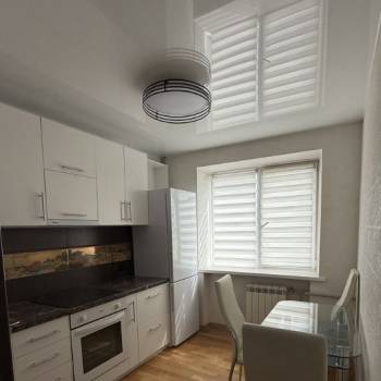 Продается 1-комнатная квартира, 37,5 м²