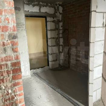 Продается 1-комнатная квартира, 38 м²