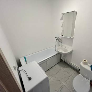 Сдается 1-комнатная квартира, 38 м²