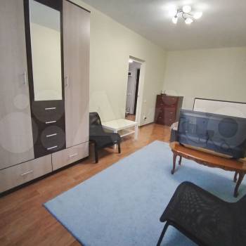 Продается 1-комнатная квартира, 38,3 м²