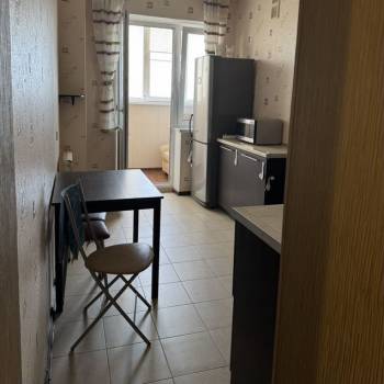 Продается 1-комнатная квартира, 37,9 м²