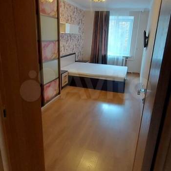 Сдается Многокомнатная квартира, 60 м²