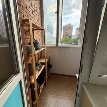 Сдается 2-х комнатная квартира, 77 м²