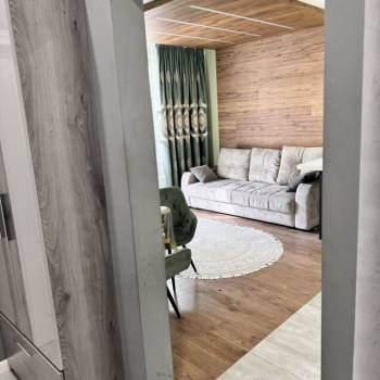 Сдается 2-х комнатная квартира, 42 м²