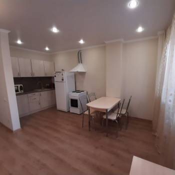 Продается 1-комнатная квартира, 39,5 м²