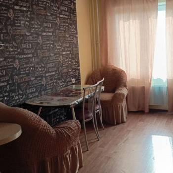 Сдается Многокомнатная квартира, 81,9 м²