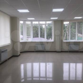 Продается Нежилое помещение, 112 м²