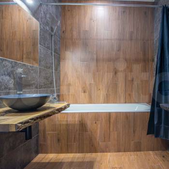 Продается 1-комнатная квартира, 45 м²