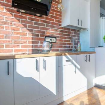 Продается 1-комнатная квартира, 45 м²