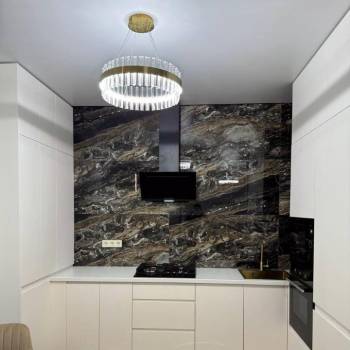 Продается 1-комнатная квартира, 39 м²