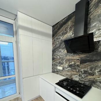 Продается 1-комнатная квартира, 39 м²