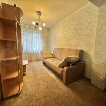 Сдается Многокомнатная квартира, 64 м²